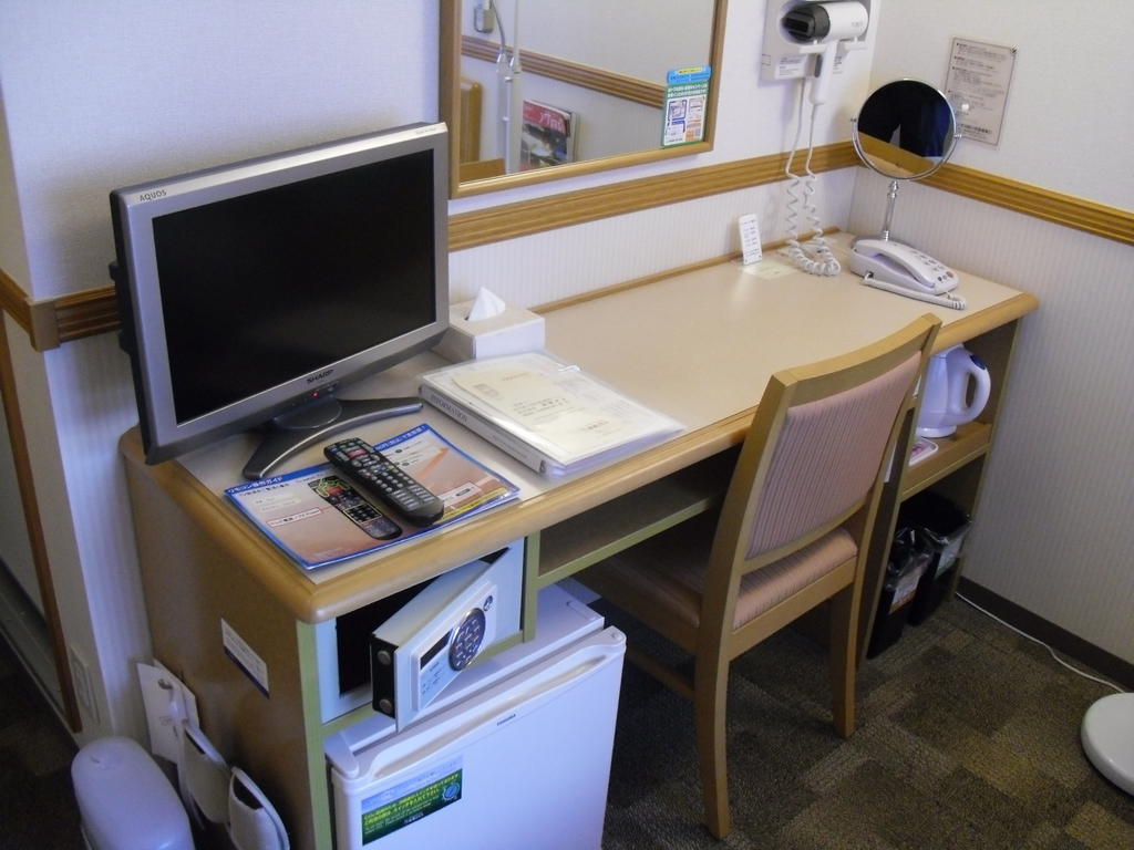 Toyoko Inn Tokyo Monzen-Nakacho Eitaibashi Buitenkant foto