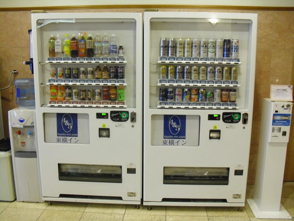 Toyoko Inn Tokyo Monzen-Nakacho Eitaibashi Buitenkant foto