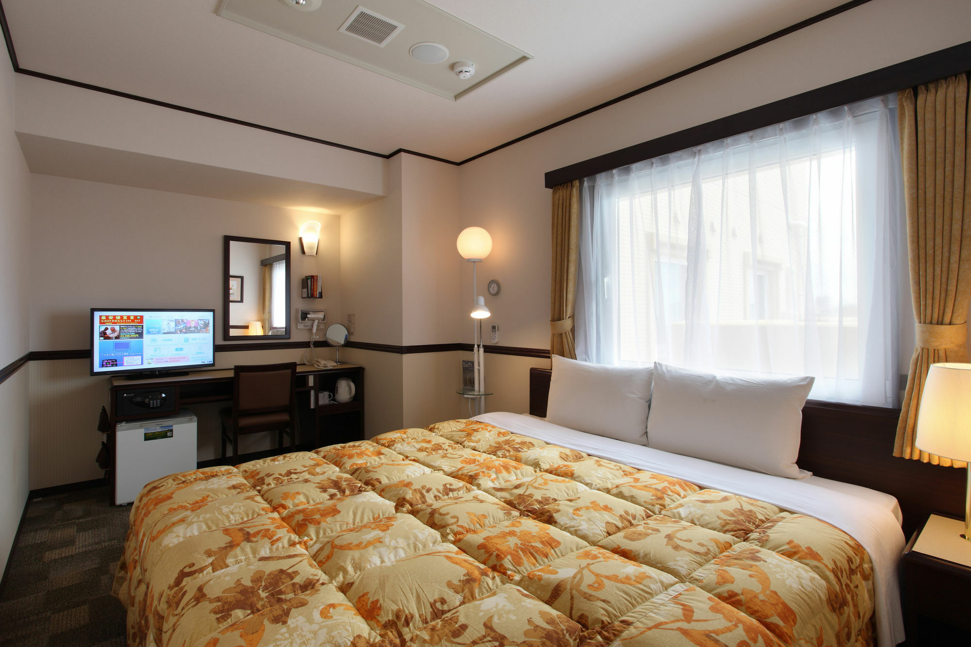 Toyoko Inn Tokyo Monzen-Nakacho Eitaibashi Buitenkant foto